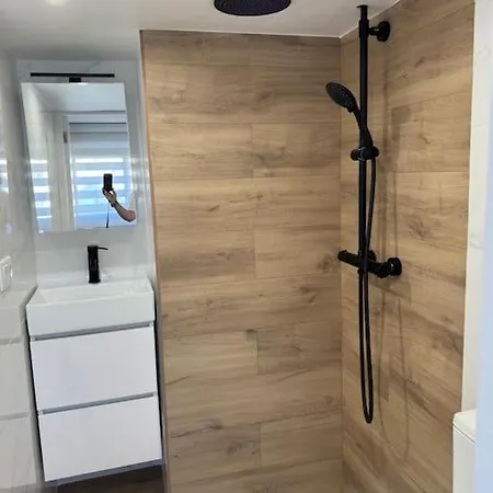 Apartment Canicouvas *